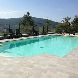https://villa-la-verna.it-tuscanyhotel.com