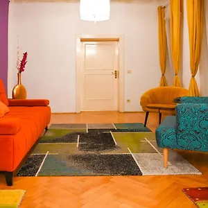 https://breathtaking-suite-mozart.vienna-besthotels.com
